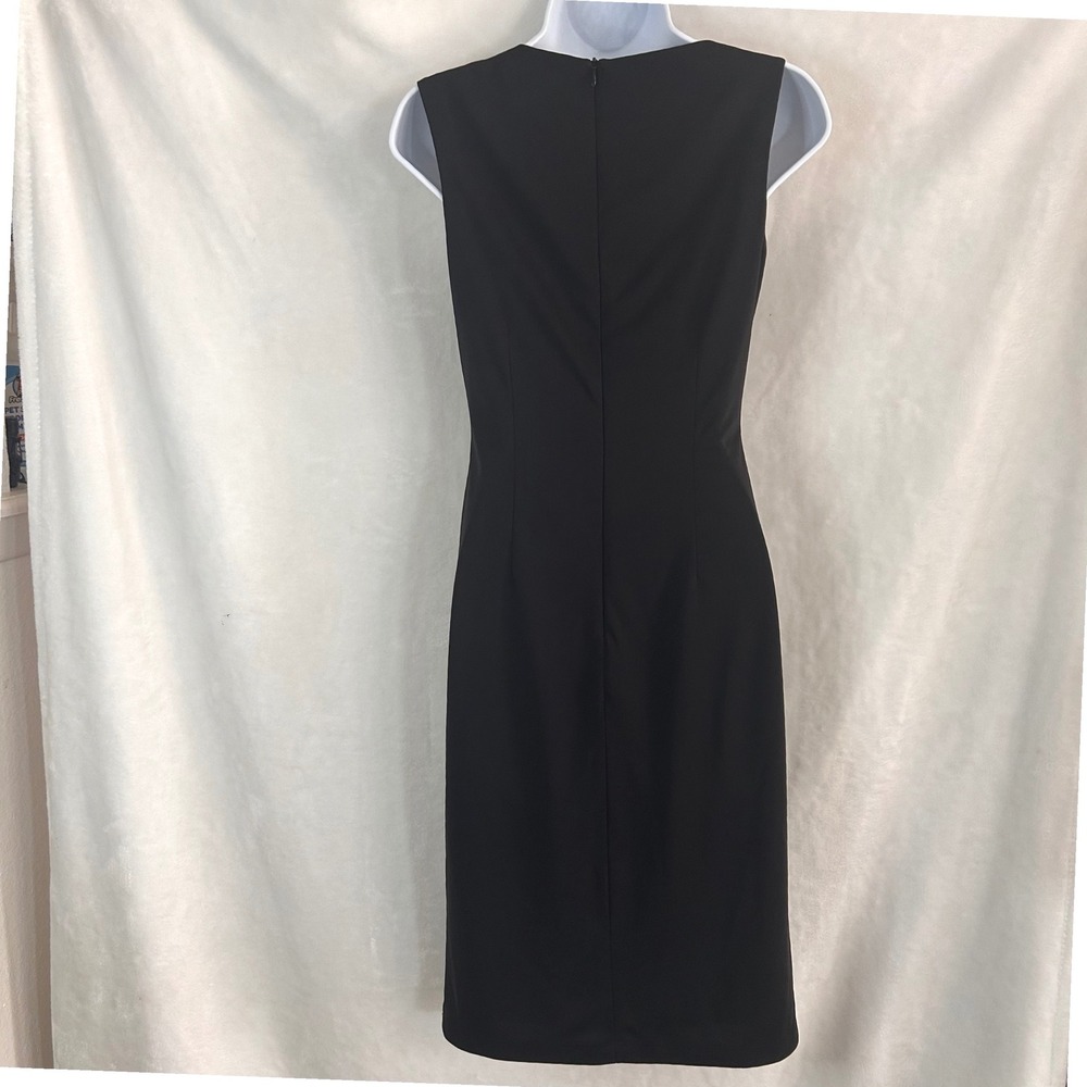 NWOT David Meister Black Asymmetrical Twist Neck Sleeveless Sheath Dress Size 2 - Picture 4 of 10